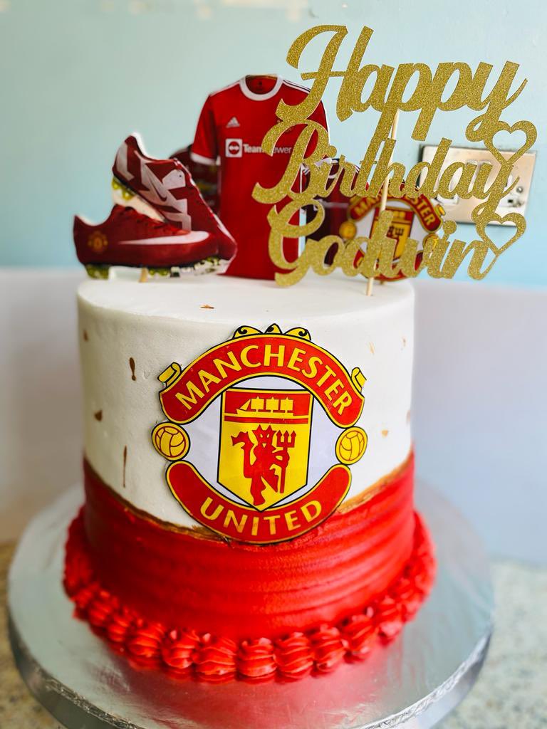 Forget about the team results today 🙈Manchester United fans mutuguleko Birthday cakes 😹
For inquiries , orders and deliveries Dm us or WhatsApp  +256705590590
#WrightBakery
#AcakeForEveryOne