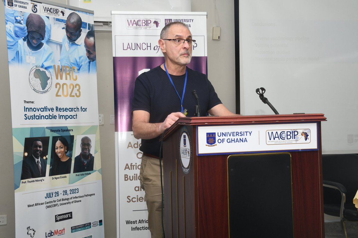 Prof. @ValvanoMiguel presented innovative efforts to stop #ESKAPE #pathogens escaping antibiotics with vaccines in collaboration with #AMR lead at @WACCBIP_UG Dr. @IsawumiAbiola with supports from Prof. @msmosi @MosiLab @gordon_awandare @BeckieIngram  @WWIEM_QUB @QUBelfast #WRC23