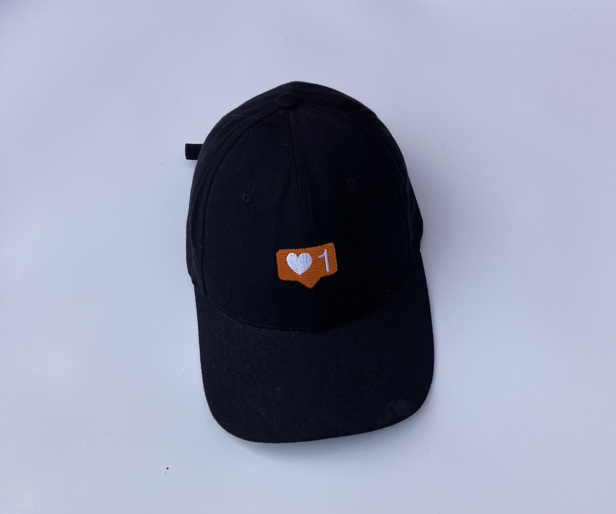 ChalePurpleThis's tweet photo. Caps available 
30 cedis 
Please rt https://t.co/nZmEk3yDg6