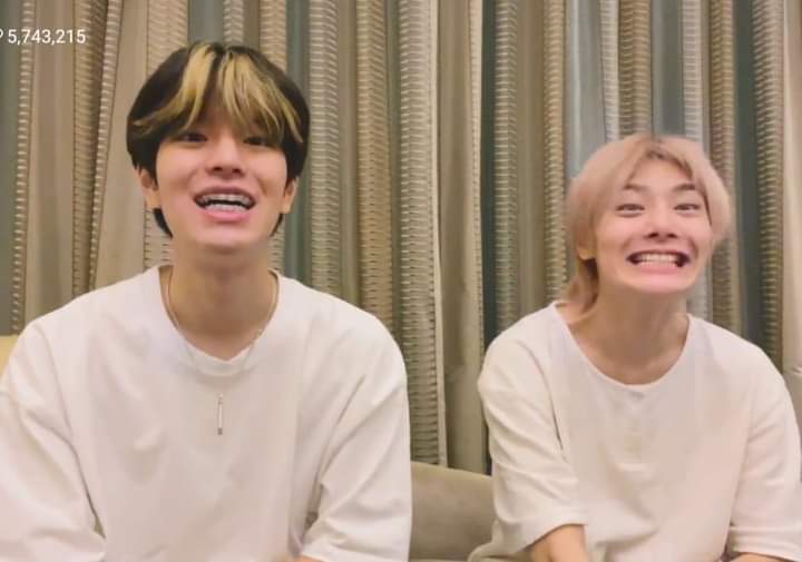 Perl_Dy's tweet image. De las mejores secuencias que no se pueden olvidar 🩷
~
~
~
#StrayKids #STAY #PoseOfTheDay #SKZ #KPOP