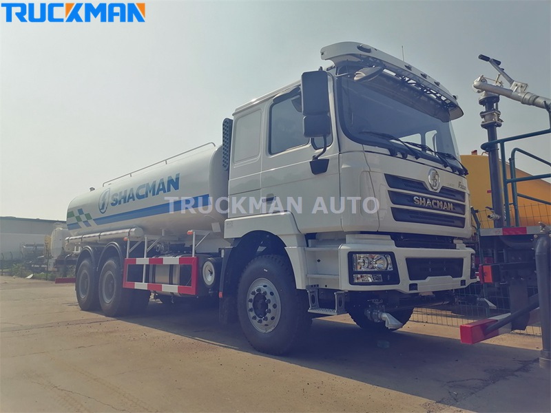 AutoTruckman's tweet photo. ★ SHACMAN Water Truck ★

SHACMAN 6x4 water truck with 20000 liters tanker body, delivery to Cameroon.

https://t.co/e2zTEJU2mR

☎ +86 156 6573 6726
📧 eric@truckmanauto.com
🌐 https://t.co/PZ9oHEKb6o
🌐 https://t.co/yO52xEmqkL

#SHACMANwatertruck #SHACMANtruck #watertruck https://t.co/jfvfRL5LaY