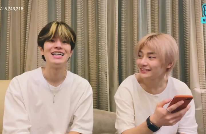 Perl_Dy's tweet image. De las mejores secuencias que no se pueden olvidar 🩷
~
~
~
#StrayKids #STAY #PoseOfTheDay #SKZ #KPOP