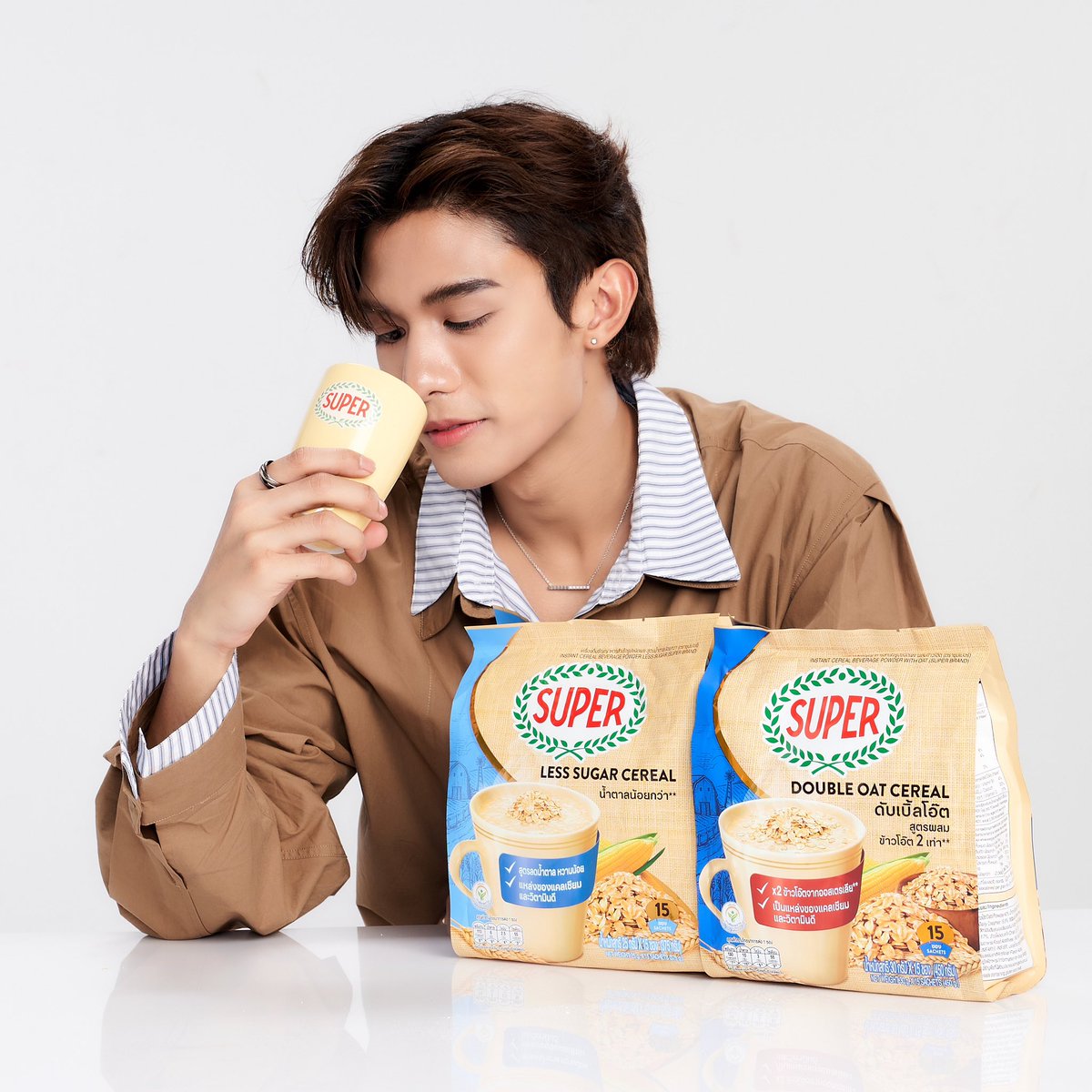 netsiraphop's tweet photo. หอมกรุ่นเติมพลังช่วงบ่ายได้ดีมาก ๆ เลย กับซุปเปอร์ซีเรียล​
เน็ตชอบทั้ง 4 สูตรเลย แต่สุดโปรดของเน็ตของตัวนี้ Super Cereal Double Oat เพราะเขาผสมข้าวโอ๊ตถึง 2 เท่า และโอ๊ตจากออสเตรเลีย อร่อย มีประโยชน์ กินตัวนี้แล้วอิ่มท้องสบายอยู่ได้ทั้งวันเลย​
​
#ซุปเปอร์ซีเรียล #SuperCereal #ซุปเปอร์เรียลให้พลังทุกครั้งที่ขอ #ซุปเปอร์ซีเรียลแค่ดื่มก็พร้อมไปต่อ