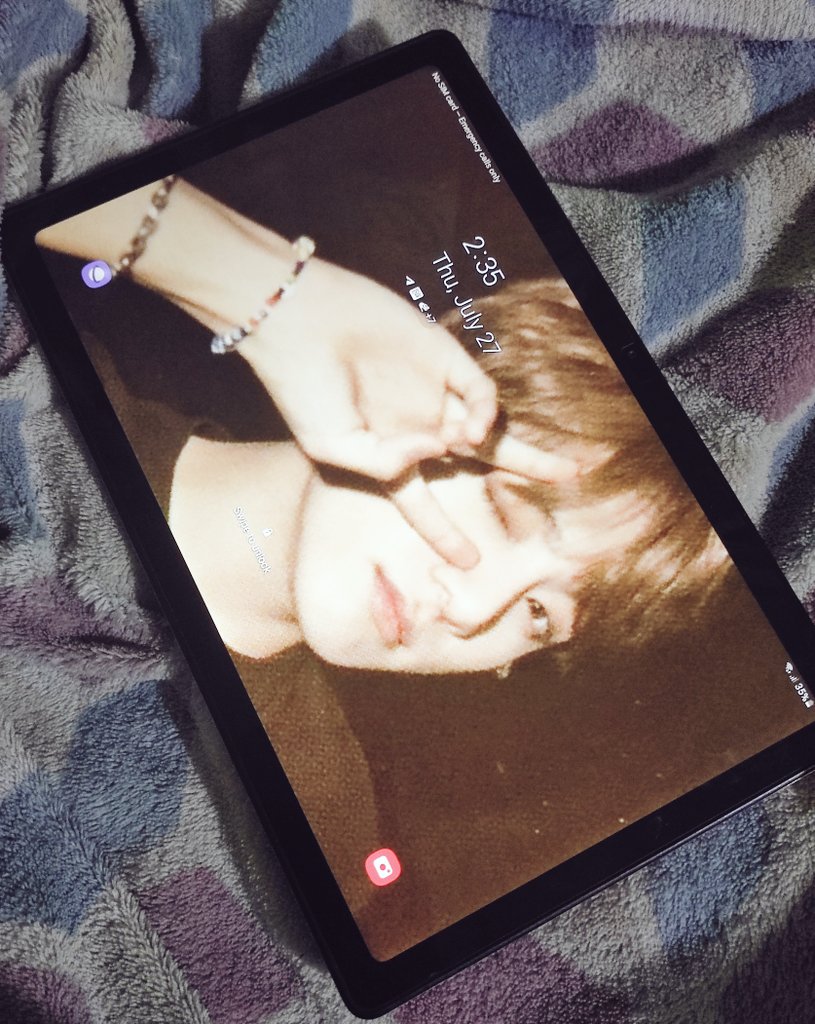 gaeulbag's tweet photo. wts | lfb | ph | #gaeulbagsell ! ୧
↳ Galaxy A7 Tablet (see pic below)
     rfs: will buy ipad (need extra funds)

dm me for more infos !

🏷️ wts lfb tablet samsung ph https://t.co/Xotj5ctUZy
