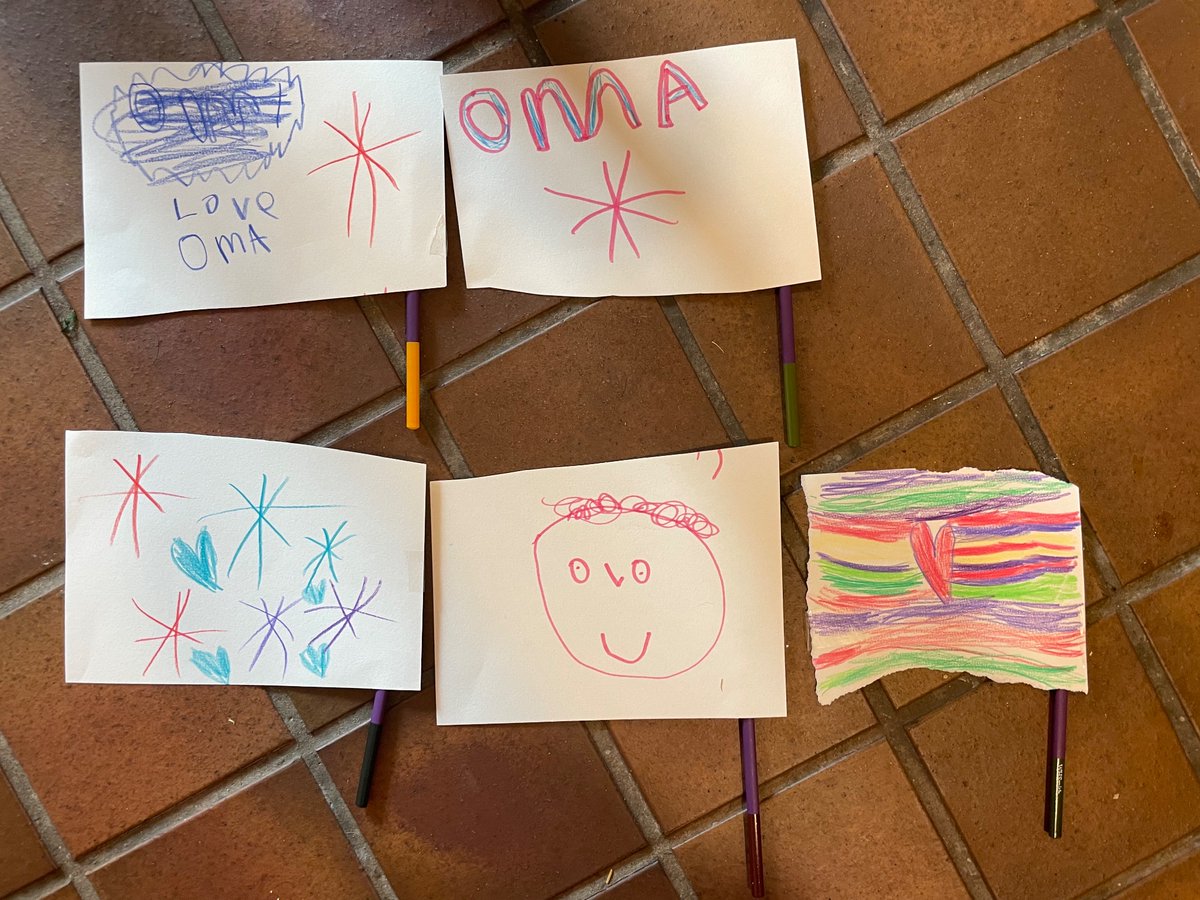 zoe laureen palmer tweet media