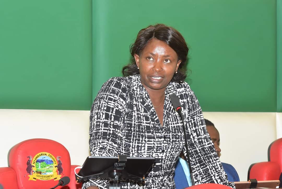 Mwakilishi mteule katika Bunge la Kaunti, Mheshimiwa Cathryn Nyawira  , hivi leo ametoa taarifa ya hoja kuhusu uboreshaji na uendeshaji wa Kampuni ya Maji  na Usafi wa Mazingira ya Nyandarua (NYANDAWAS), ambayo itajadiliwa hivi karibuni.