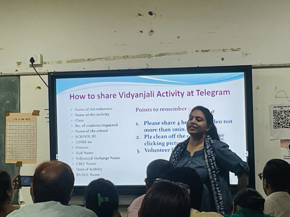 hosharma83's tweet photo. @VidyanjaliDelhi 
Today attend in vidyanjali program in SHKSBV.
अति आनंददायक और वास्तविकता से भरा हुआ। https://t.co/Jk6wPPuYeH