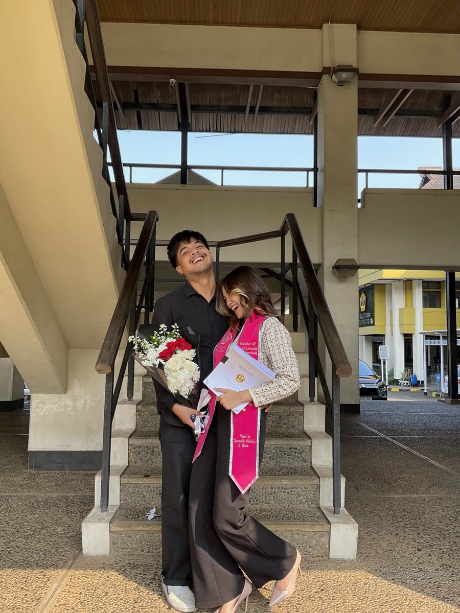 sippinmatcha's tweet photo. makatsieh udah selalu mau nemenin skripsian biar jalan otaknya🤓🤓 https://t.co/l69vg0N89v
