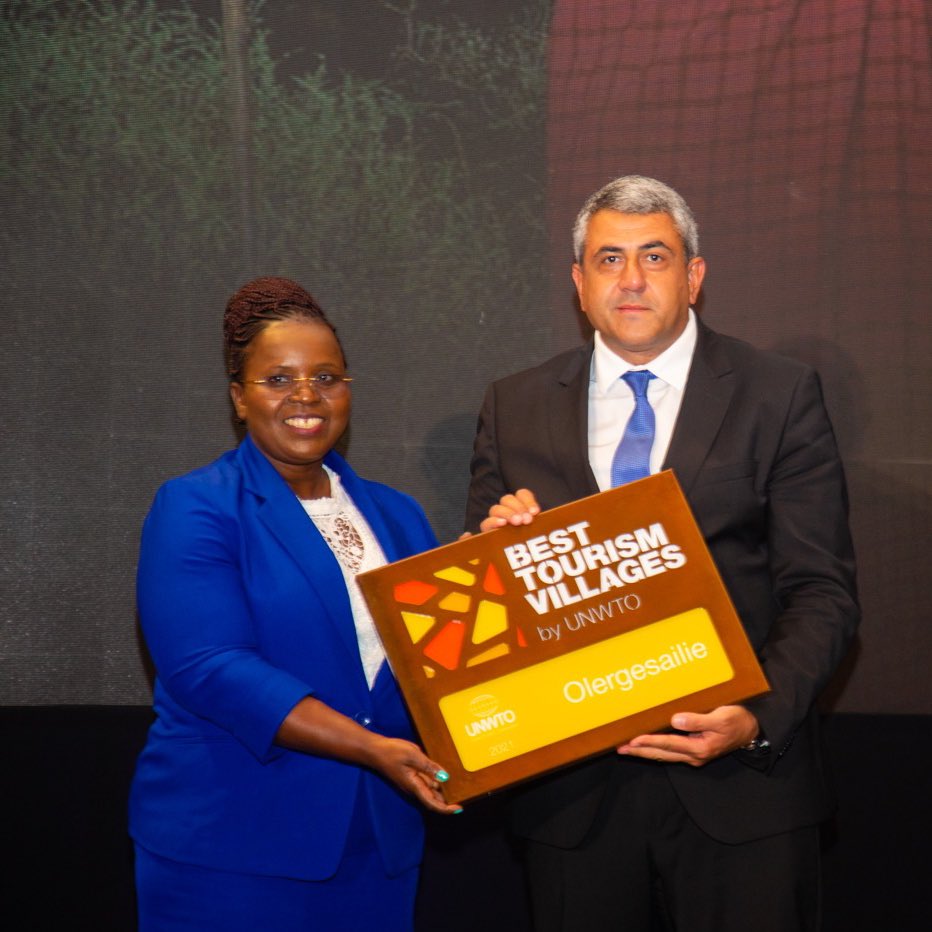 pololikashvili's tweet photo. Social, economic &amp; environmental sustainability.
 
That's the goal of tourism at every level - also from rural communities like the #BestTourismVillage of Olergesailie, Kenya.
 
I am very proud to hand this recognition to Minister @peninah_malonza at the 66 Commission for Africa https://t.co/SL4wUBuIgV