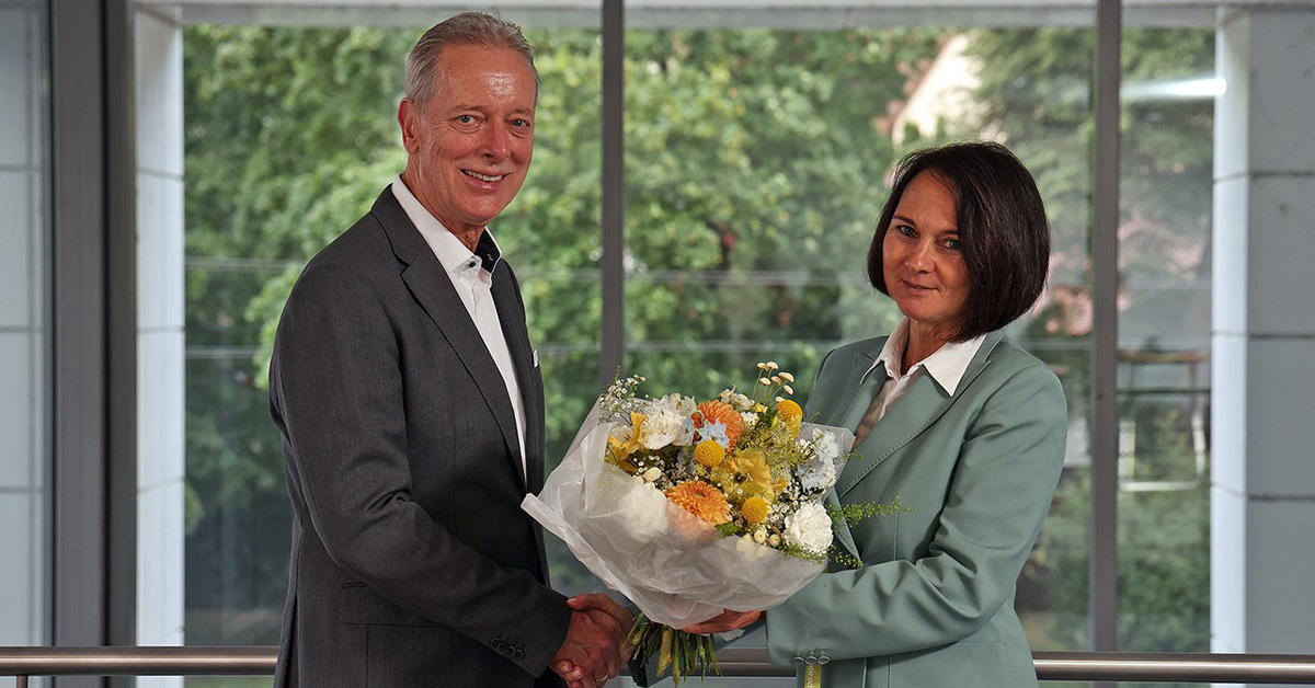 wochenblattnews's tweet image. IHK-Präsident: Dr. Jan Stefan Roell wiedergewählt

#Versammlung #Wahl #Mitglieder #Vollversammlung #Präsident #IHKUlm #Präsidium #IHK #Sitzung #WochenblattNews

wochenblatt-news.de/nachbarschaft/…