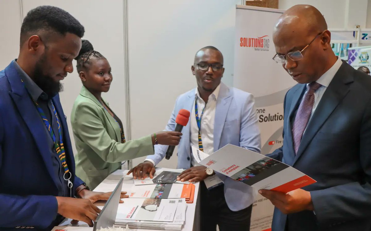 SolutionstagL's tweet photo. The official inauguration #ZEIS23 was held by Hon. January Makamba, Minister of Energy Tanzania, United Republic after which he had the chance to visit our booth.

#OilandGas
#Creatingabettertomorrow #ZEIS23 https://t.co/k345vQlR0N
