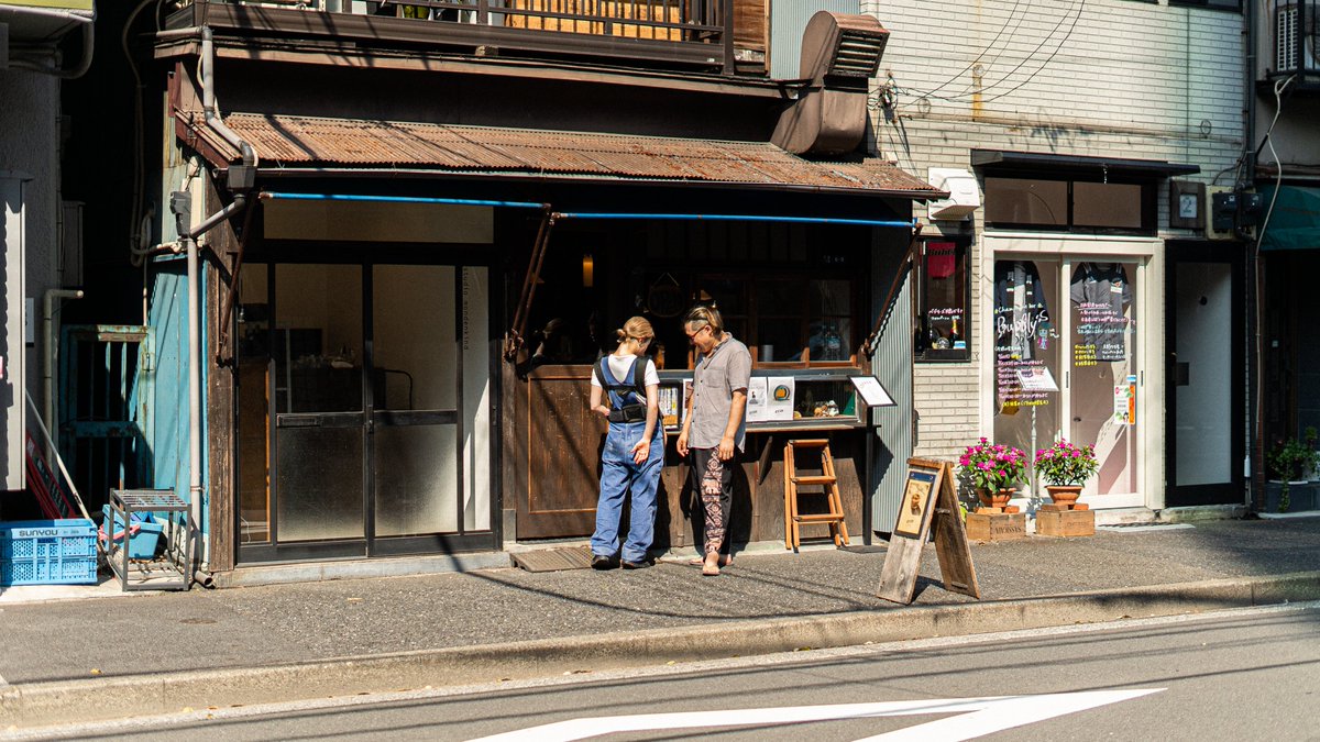 KERR_COFFEE's tweet photo. 昨日は月島モンデンキントでの営業でした。
元もんじゃ屋さんのかわいい古民家です。

#コーヒーのある暮らし #コーヒー好きな人と繋がりたい #カフェ巡り #CoffeeLover #coffeegram #CoffeeTime #CoffeeDay https://t.co/2hsg5L96be