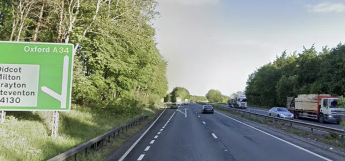 RodMcKenzieNews's tweet photo. On @BBCOxford to discuss row over the A34 improvement scheme at Milton : roads are good for the economy, fewer jams cut pollution - we need lorries to efficiently deliver to this important part of the country - this scheme should get the go-ahead #sophielaw @RHANews https://t.co/8sgk4Dwk0L