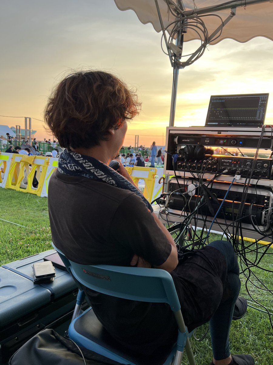 mc_ochibi's tweet photo. 昨日は柏崎市の花火大会でした。
次は長岡の花火です。
#MIC_LLC #MIC合同会社 #突然の業者感 #音響屋 #夏 #繁忙期 https://t.co/8clUp4RbrK