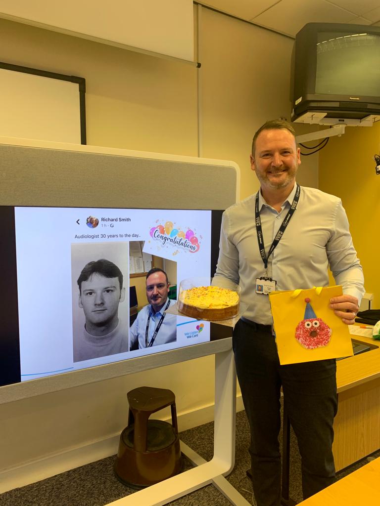 NUHAudiology (@nuhaudiology) on Twitter photo Our Children's Audiology are meeting today and taking the opportunity to celebrate Richard Smith's 30th anniversary of being an Audiologist. What an achievement! @TeamNUH <a href="/NUHSurgery/">NUH Surgery and Associated Services</a> Our Children's Audiology are meeting today and taking the opportunity to celebrate Richard Smith's 30th anniversary of being an Audiologist. What an achievement! @TeamNUH <a href="/NUHSurgery/">NUH Surgery and Associated Services</a>