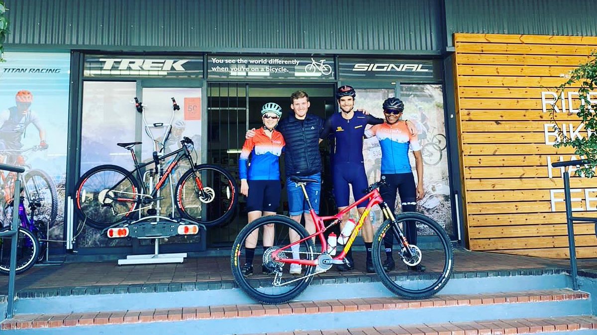 Signal Bikes (@signalbikes) on Twitter photo The Spectre is on tour, discovering new paths in Limpopo 🚲💨🇿🇦
Yesterday <a href="/OliverMunnik/">Oliver Munnik</a> and his Spectre spent time with Polokwane’s Signal dealer Cycle Way and their community for a lekker ride and braai 😎
On to Tzaneen today 💪
We ride #OnTheHill The Spectre is on tour, discovering new paths in Limpopo 🚲💨🇿🇦
Yesterday <a href="/OliverMunnik/">Oliver Munnik</a> and his Spectre spent time with Polokwane’s Signal dealer Cycle Way and their community for a lekker ride and braai 😎
On to Tzaneen today 💪
We ride #OnTheHill