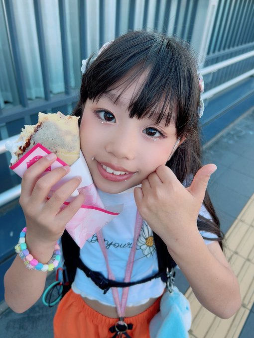 Twitterのコスプレ画像3