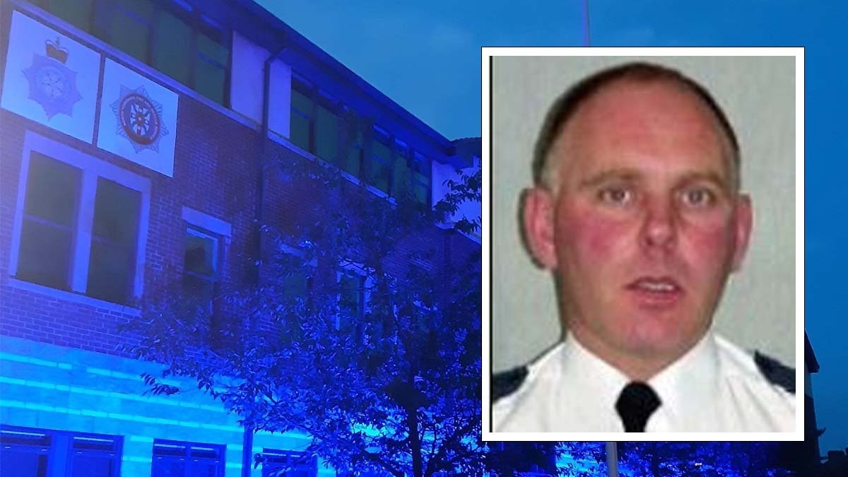 In memory of Police Constable Glenn Robinson 🕯️ 

On 27 July 2005, PC Glenn Robinson died in a road accident when returning home from duty at Skipton. His motorcycle was in a collision with a car on the A59 near Kettlestring. 

We will always remember him 💙