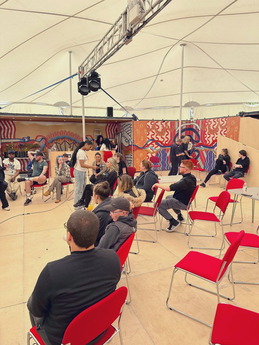 xconversationuk's tweet photo. Day 2 of #Preston MET Run By Our Amazing Partners @s2tlancs.

We Hosted @princestrust Groups From Preston &amp; Blackpool, Taking Them Through Our Interactive Storyline Debate Workshop.

Enjoy Highlights Of The Session.

#Atone #Change #Inspire #Debate #Choices #BespokeWorkshop https://t.co/i6FmnrBUIh