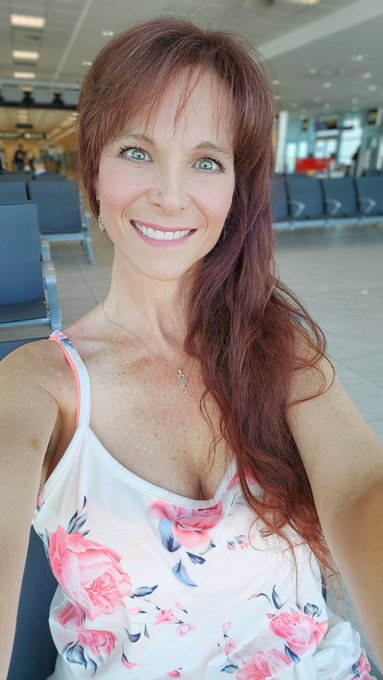 Watch The 1 & only Syren De Mer's leaked NSFW photo on TwXstars