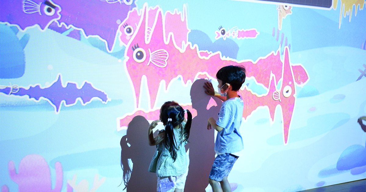 音と映像であそべる体験型イベント「ぱぱぱPARTY!」を7/22(土)から8/20(日)までの約1ヶ月間、三重県津市のボートレース津にて開催中。
3つのコンテンツが登場し、子どもはもちろん、大人も一緒に楽しめるイベントです。
この夏、ぜひボートレース津にお越しください！

boatrace-tsu.com/toku/papapa/