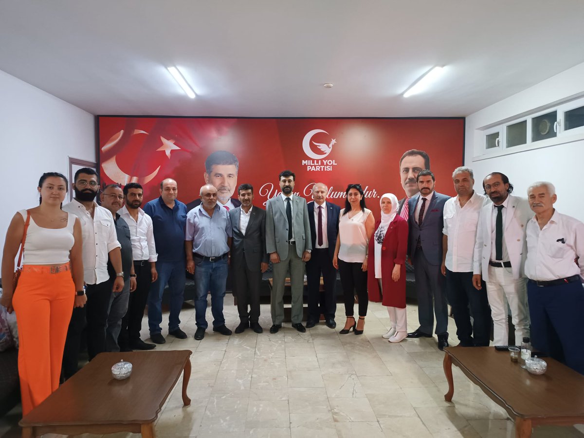 Milli yol partisi ankara il kongresi dolayısıyla istişare toplantısı gerçekleştirdik güzel verimli toplantı oldu
#remziçayır
#celalsöylemez
#milliyolpartisi