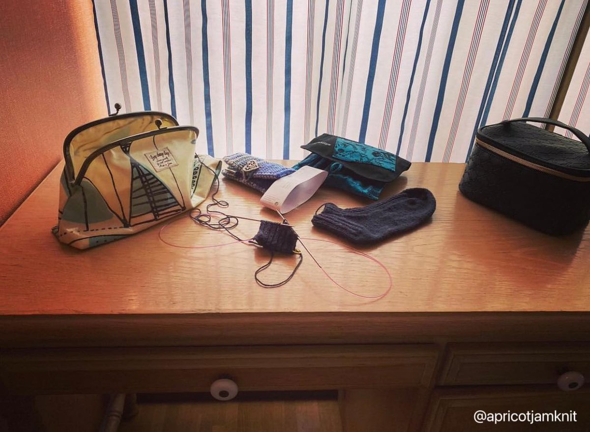Great picture! Happy knitting with HiyaHiya needles! 📷
#repost @apricotjamknit

Please follow us on Instagram at
instagram.com/hiyahiya_freea…!