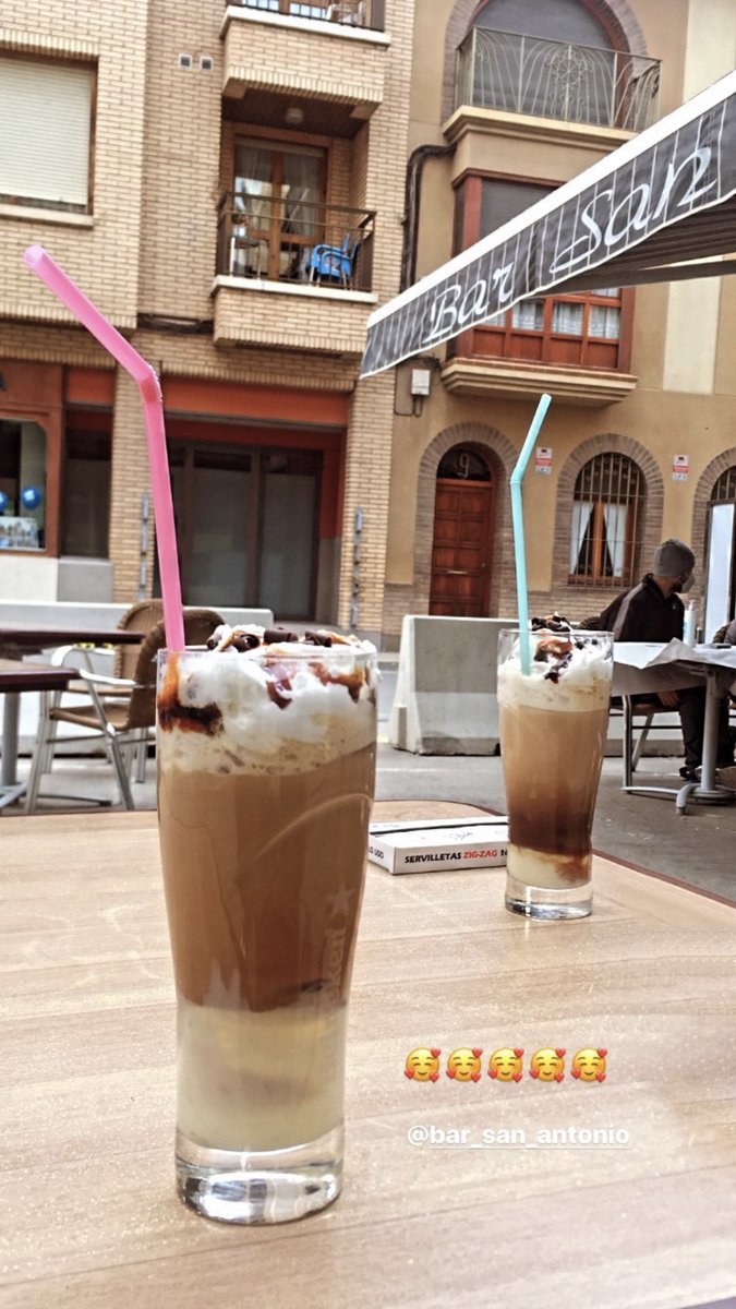 CAFEFELI's tweet photo. Disfruta de un “CAFE SAN ANTONIO” en nuestra Terraza ,bien fresquito seguro que nos ayudará con estas altas temperaturas.😎😋☕️⛱️#san antonio #Fitero #celebtaciones #navarra #turismo #barsanantonio #MoCay #cafe #cafedeespecialidad #cafeteria https://t.co/J0JhoDCmt0