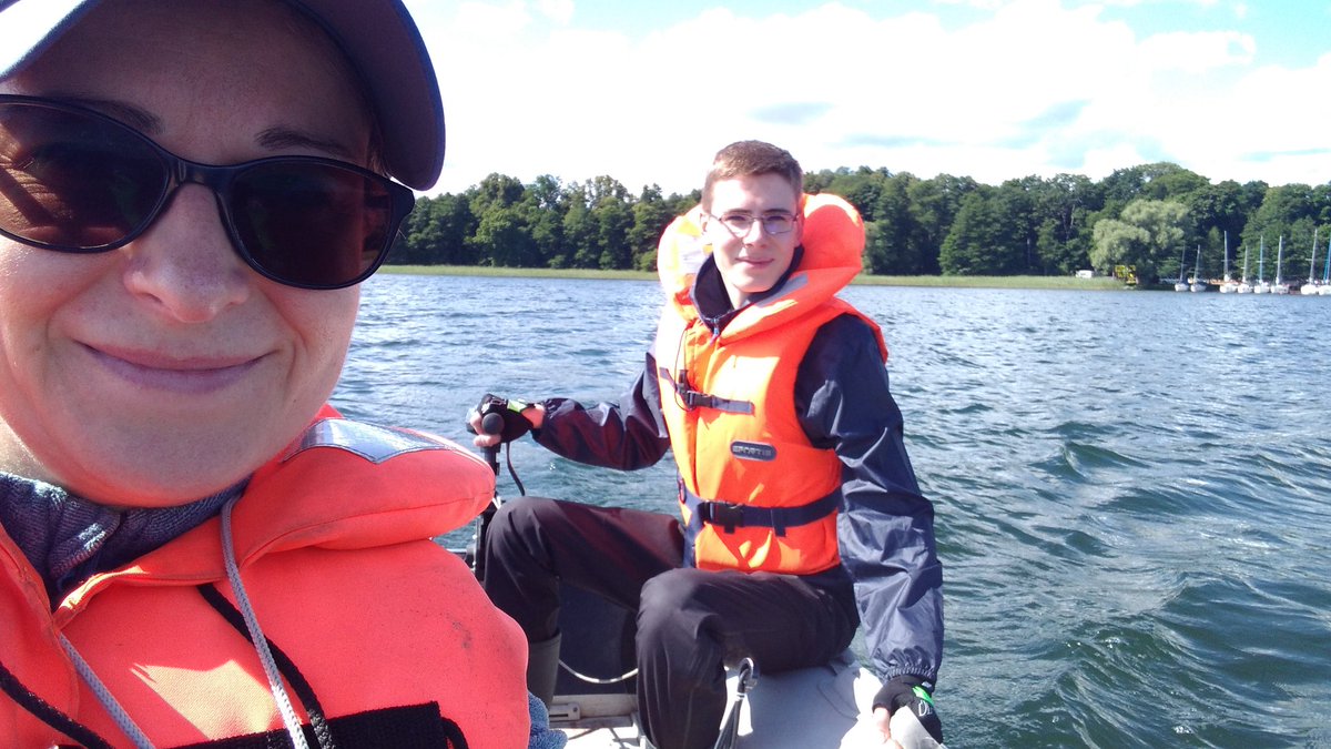 ania_karnkowska's tweet photo. Perfect day at work! Collecting water samples for @NCN_PL #Microdiver project on protist interactions.
#protist #lakes ππ£π¦ #MazuryCudNatury https://t.co/arr2AEJ0sj