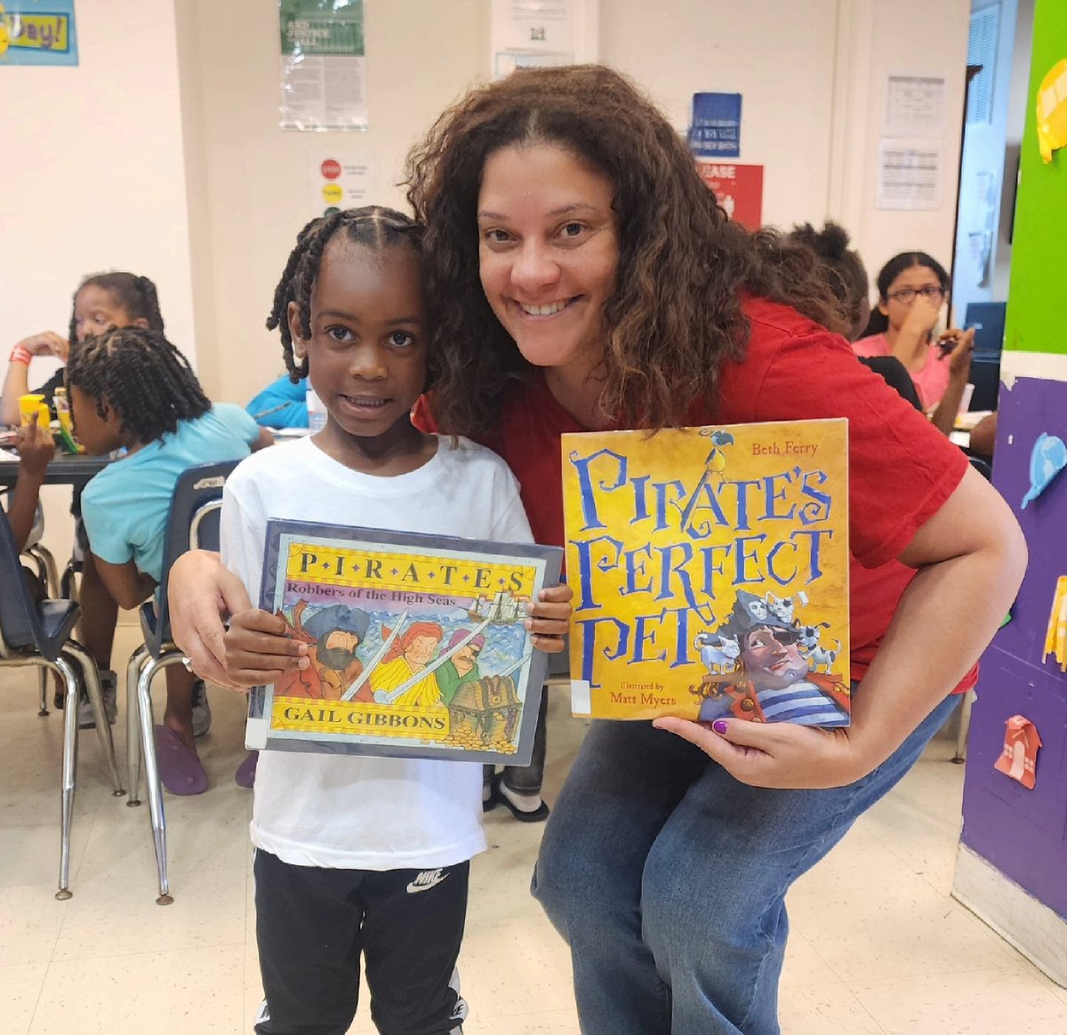Jacinta4AlexVA's tweet photo. Ahoy Matey! Our Ruby Tucker Readers had a jolly good time learning about pirates and all of their many adventures at sea!!! 🦜 #ReadAloud #readtoachild #readersareachievers https://t.co/VxtaEc1EMR