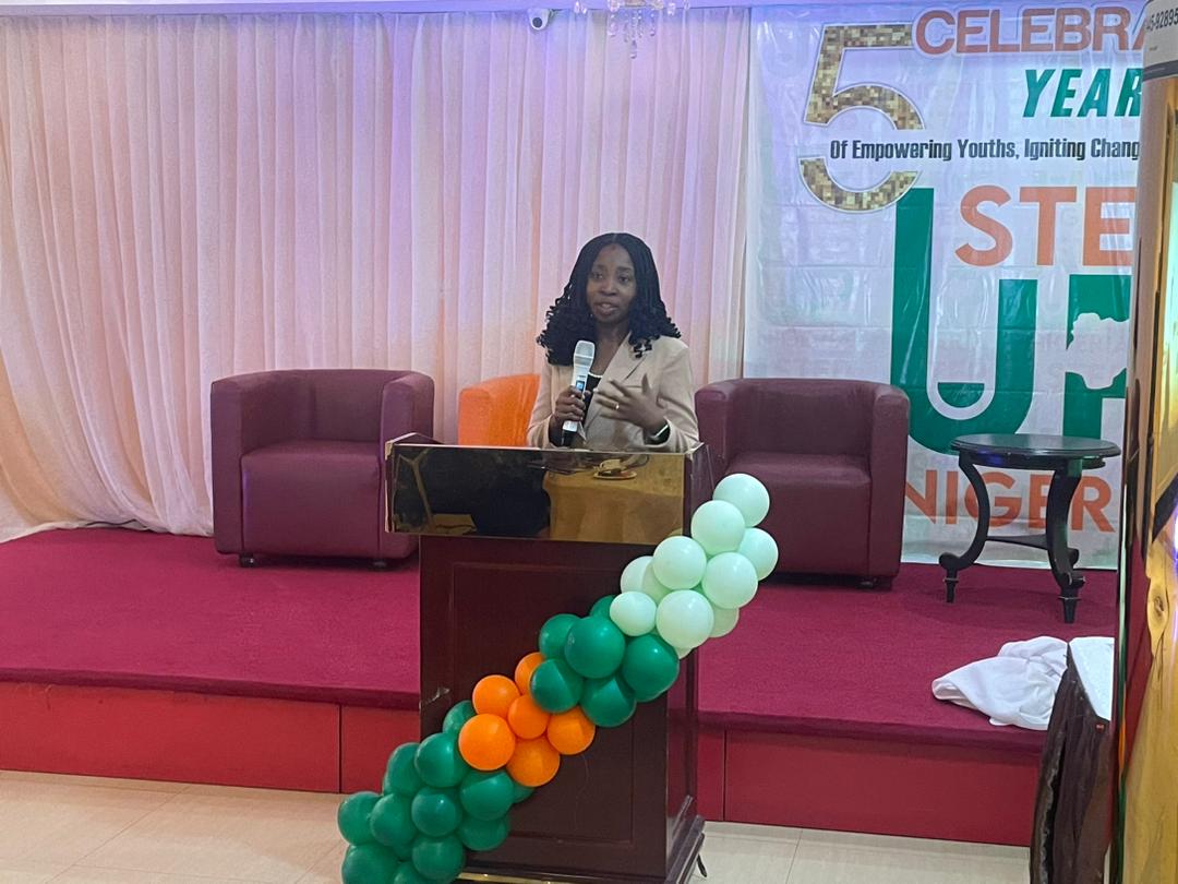 Step_Up_Nigeria's tweet image. Our founder @OnyinyeOugh reveals future plans for the organisation.

#StepUpNigeriaAt5 #Reportlaunch #5yearsofimpact