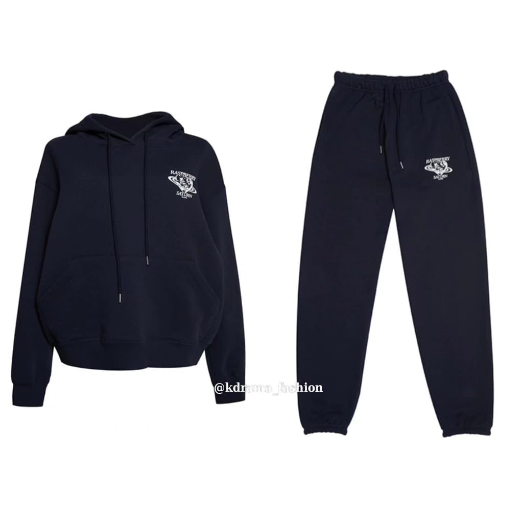 kdrama__fashion's tweet photo. #Yoona wore #MUDIDI Hoody &amp; Jogger Pants in #KingTheLand Episode 12.
#imyoona #임윤아 #윤아 #드라마패션 #무디디 #kdrama_fashion #kdramastyle #imyoonastyle #imyoonafashion #yoonastyle #yoonafashion #윤아패션 #윤아스타일 https://t.co/Ky4fPzqGUU