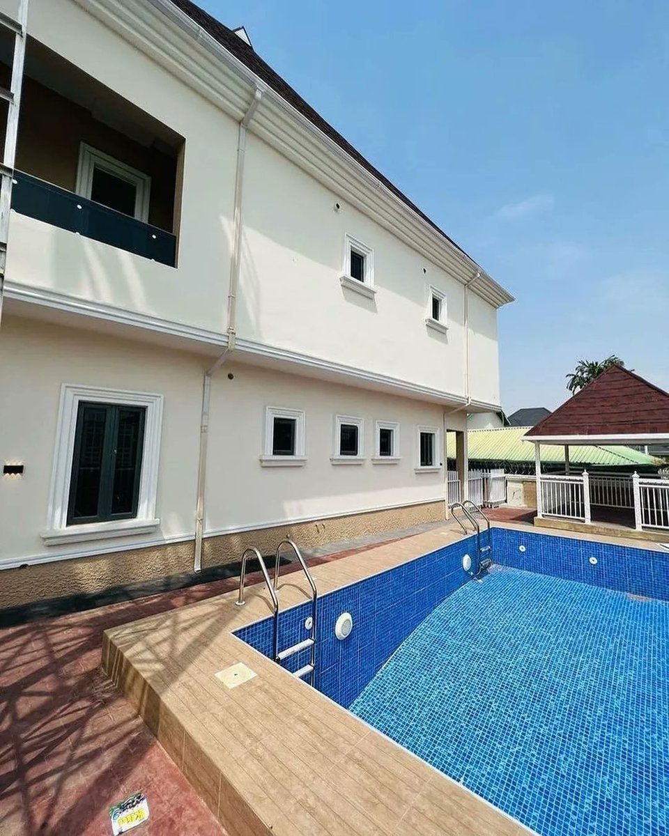 fortcubesrealty's tweet photo. A Contemporary Newly built 7 Bedroom Fully Detached Mansion with BQ, Swimming Pool Available FOR SALE 
Location: Gwarinpa, Abuja
Price: N550M
For Inspection:
09038000403
07055550475 https://t.co/VXeVCVUbaq