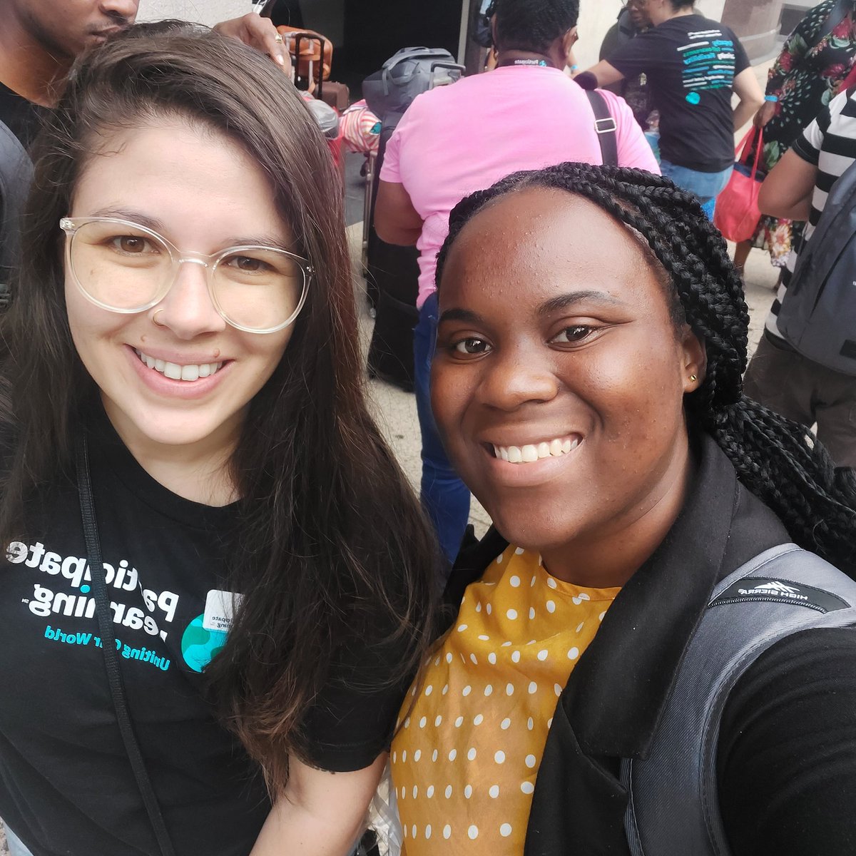 davia_samms's tweet photo. It has been an awesome 6 days learning content and interacting with such a diverse, cultural group!  I'm now off to my school district and I'm super excited about the journey ahead! Thanks to @FabiChavarria30 for making the transition so smooth! #UnitingOurWorld  @ParticipateLrng https://t.co/xfflHpR1TW
