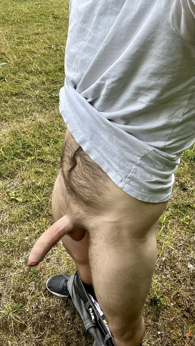 Czech hairy 🇨🇿 tweet media