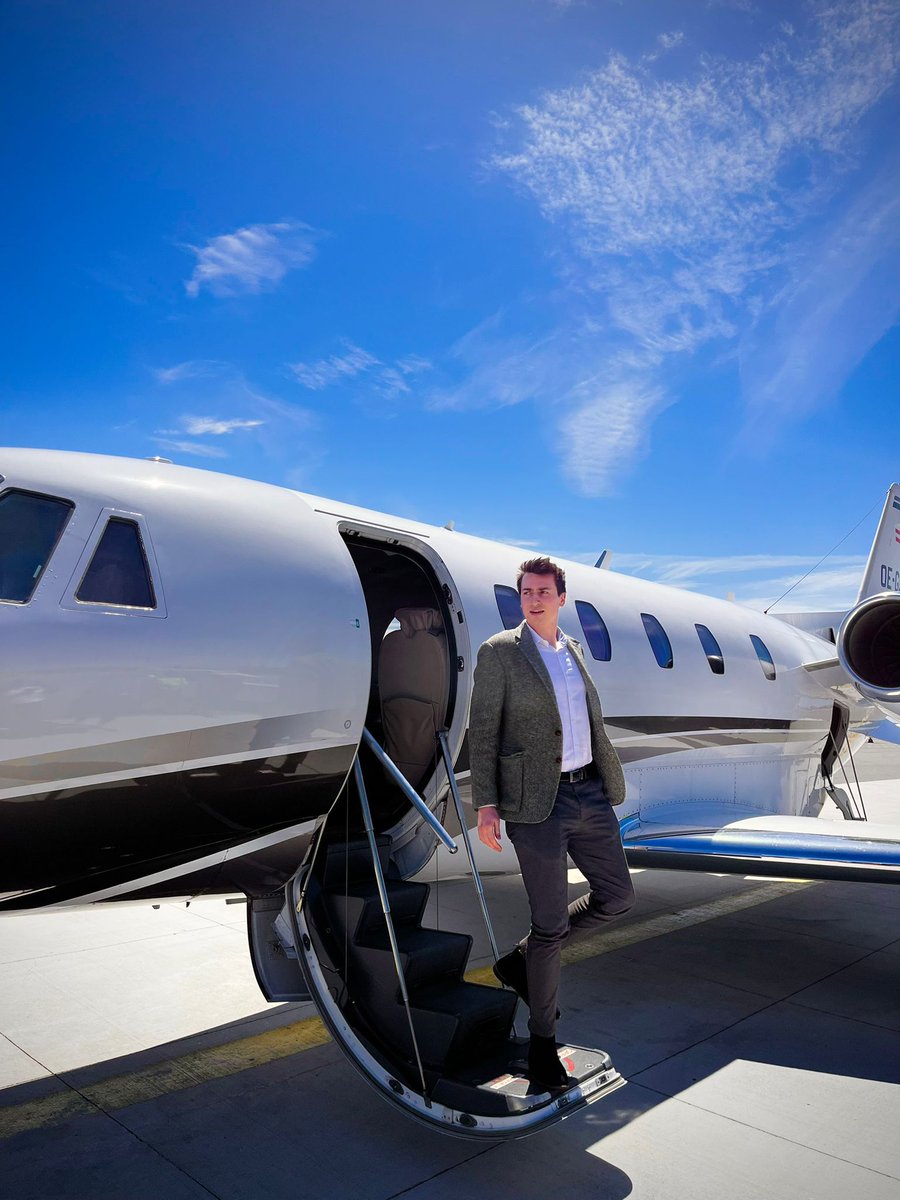 ACS_USA's tweet photo. The sun was shining in the South of France when Greg, Sarah, Jonathan, Christian, Deborah, Laura, James and Ada from #ACSLON flew to Nice on a Cessna Citation XLS - https://t.co/b1fu9EYXhy #privateaviation #aircharter #luxurytravel #privatejet https://t.co/Hjzo6cKOir