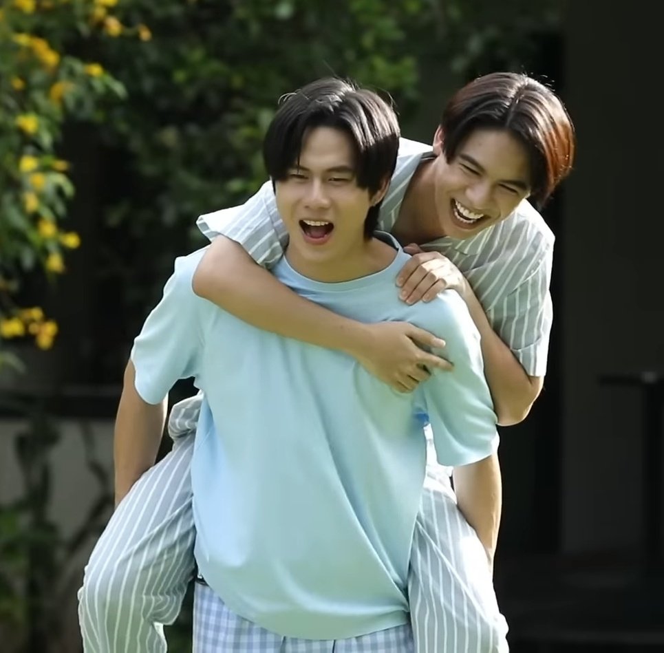 _Solaris13's tweet photo. คือถ้าไม่มีพี่อู๋ก็คงไม่ได้เห็นอะไรแบบนี้เลยความเคมีเคใจที่มันฟุ้งแม้จะไม่ได้ทำอะไรเลยก็ตาม​เป็นพาร์​ทเนอร์ที่น่ารักมากพูดจริง​อยากให้น้องได้ไปออกรายการอะไรก็ตามอีกเยอะๆเลย​สนุกมากกขอให้สองคนนี้ถูกค้นพบอีกเยอะๆเลยนะคับ​ขอบคุณ​ที่พาน้องๆมาสนุกมากก
#OffGunFunNight
#วินนี่สตางค์ https://t.co/vqljwyeL80