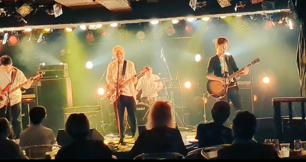 今日はタイヨウ系のライブ見てきました。ダブルリッケン。