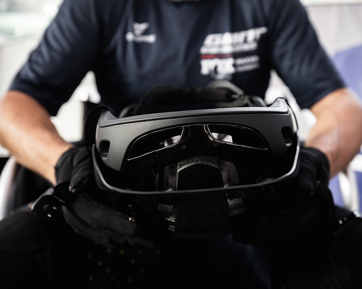 If you’ve ever felt a need to size up and cinch down to get the right feeling of width without pressure, the all-new Rail’s rounder shape offers a more balanced overall feel.

Learn more → fal.cn/3Ad68

#ConquerWithConfidence #RideUnleashed