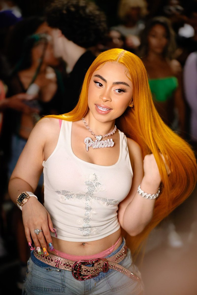 “Deli” by Ice Spice breaks the record for biggest 24-hour solo debut on YouTube for a female rapper this year so far, with 1.85 MILLION views.