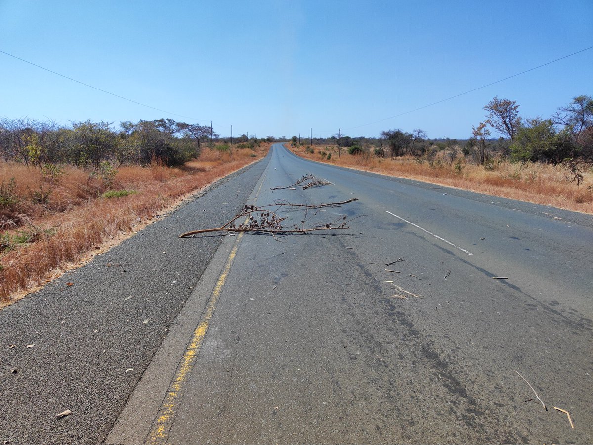Please, after you got moving again, make sure you clear the road.
#ArriveAlive #travelsafely