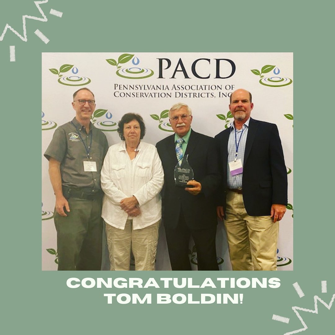 CentreCountyCD's tweet photo. Congratulations Tom Boldin on winning the Conservation District Director Excellence Award! 👏🌱 https://t.co/pxA13avzIN