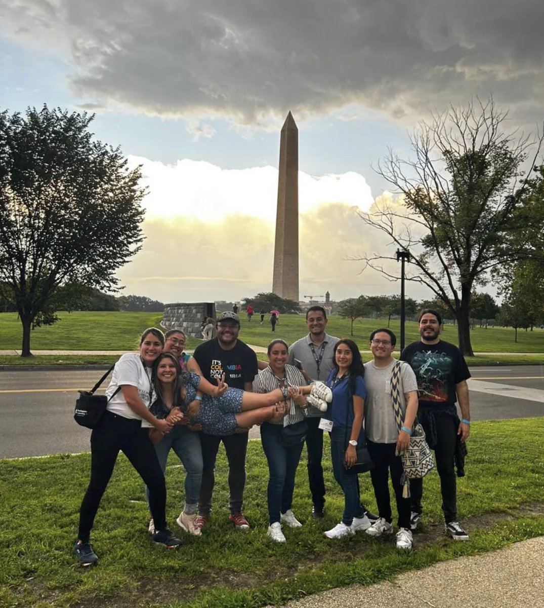 juless_dee's tweet photo. Cheers to this week's #PLOrientation2023 Scavenger Hunt winners: Teams 4, 9, 17, &amp; 21!🔎 They explored D.C.'s rich history, saw memorials, the White House &amp; The Capitol, &amp; even recited MLK Jr.'s I Have a Dream speech @ the Lincoln Memorial! 🏛️ 🌎 @ParticipateLrng #UnitingOurWorld https://t.co/gTHhtZ29yj
