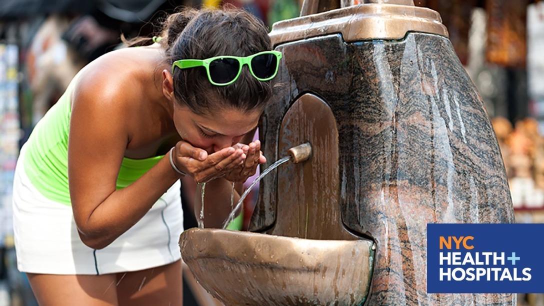 outrospecting's tweet photo. #BeattheHeat during the #NYCHeatWave! A heat advisory will be in effect through Friday. Drink plenty of fluids, especially water, to stay hydrated. Be sure to also check on your older neighbors. More tips: https://t.co/86zEVNSWyX https://t.co/rk85BPXWA9