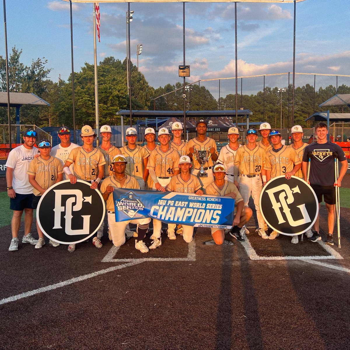 PG_Tourney's tweet photo. 16u PG East World Series

🏆Champions: Georgia Jackets 16u - Nationals
🥈Finalists: Team Elite 16U Scout - White
🏅MVP: Dax Kilby
🏅MVPitcher: Carson Rech https://t.co/SPmiWW2PU4