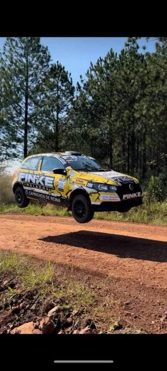 Lumpy Silvester tweet media