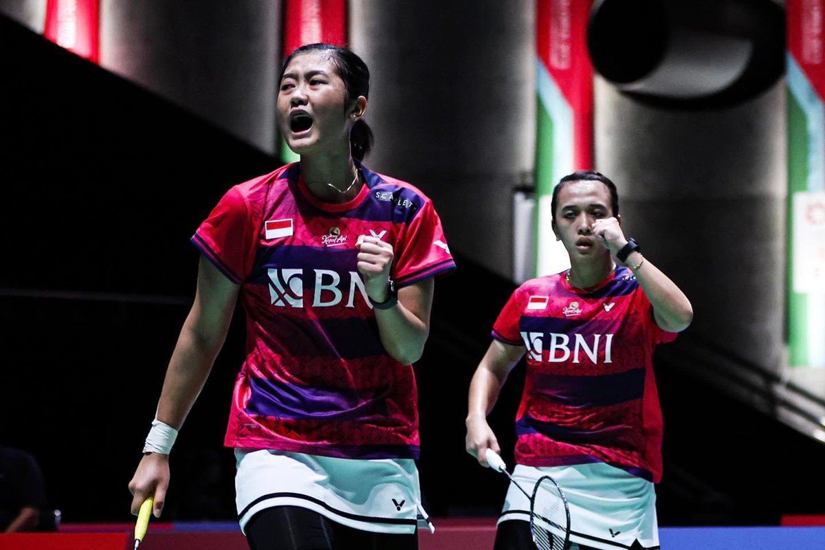 victor_malaysia's tweet photo. Quarter-finalists of #JapanOpen from #TeamVICTOR 💪🏼🔥

#Pratiwi / #Kusuma
#TaiTzuYing 
#Setiawan / #Ahsan

#TeamVICTOR #ReadyToWin https://t.co/J6dFhN7GxW