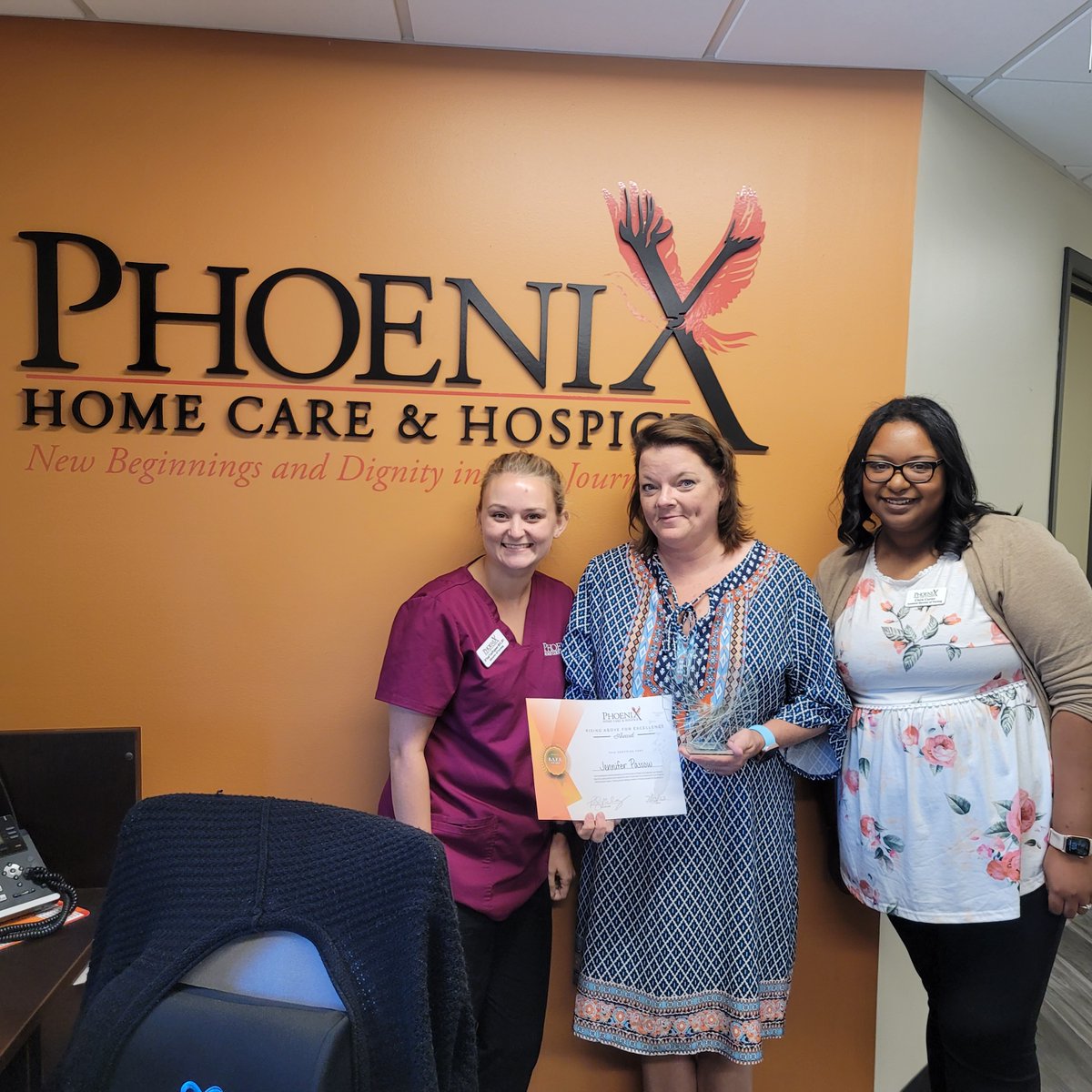 PhoenixHomeHC's tweet photo. Jennifer Passow is the deserving recipient of the Topeka RAFE award this quarter! Jennifer is very deserving of this award...Congratulations!
#PhoenixTopeka #RAFE https://t.co/URpniF0IF1