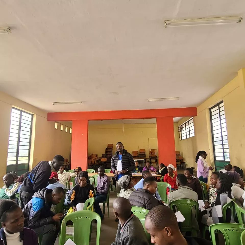 BookSmartReader's tweet photo. Today, we visited Nairobi schools for BookSmart training under Raising Readers Phase 2. We were excited to see parents' enthusiasm in fostering a love for reading.
#keepchildrenreading #digitaleducation https://t.co/Q7xH7zVpZ8