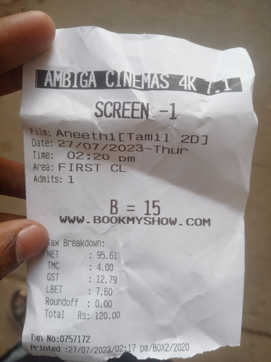Gurumoorthy0512's tweet photo. Today #Aneethi ⛏️❤️ movie time
A @Vasantabalan1 film!
A @gvprakash Musical
#SPictures @shankarshanmugh
@iam_arjundas @officialdushara @ELMA_PICTURES @edwinsakaydop @thinkmusicindia @UBoyzStudios https://t.co/U8wmkCRKMj